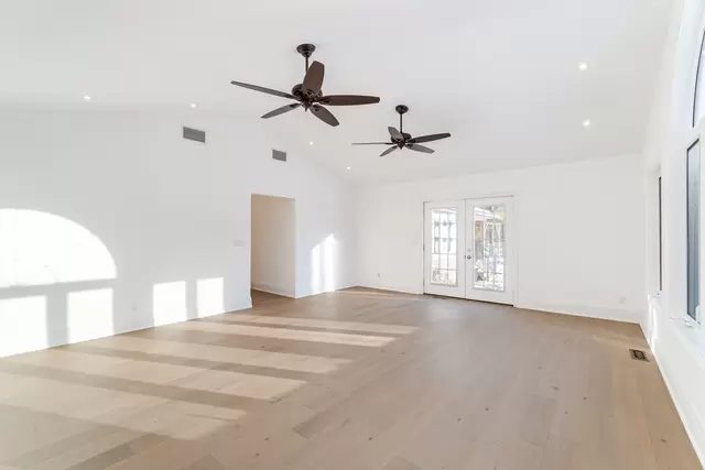 20692 Yonge Street, East Gwillimbury - photo 39