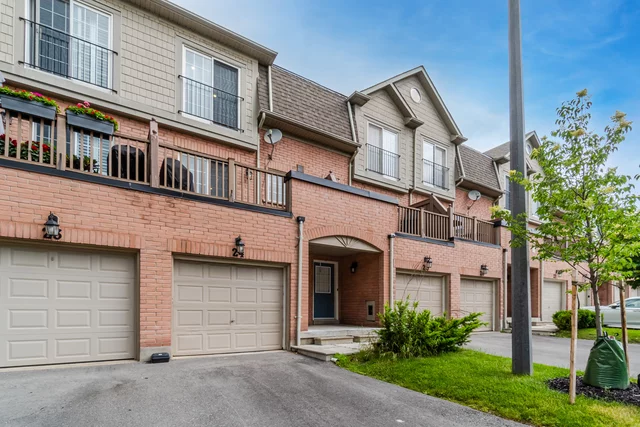 #24-1100 Begley Street, Pickering - photo 3