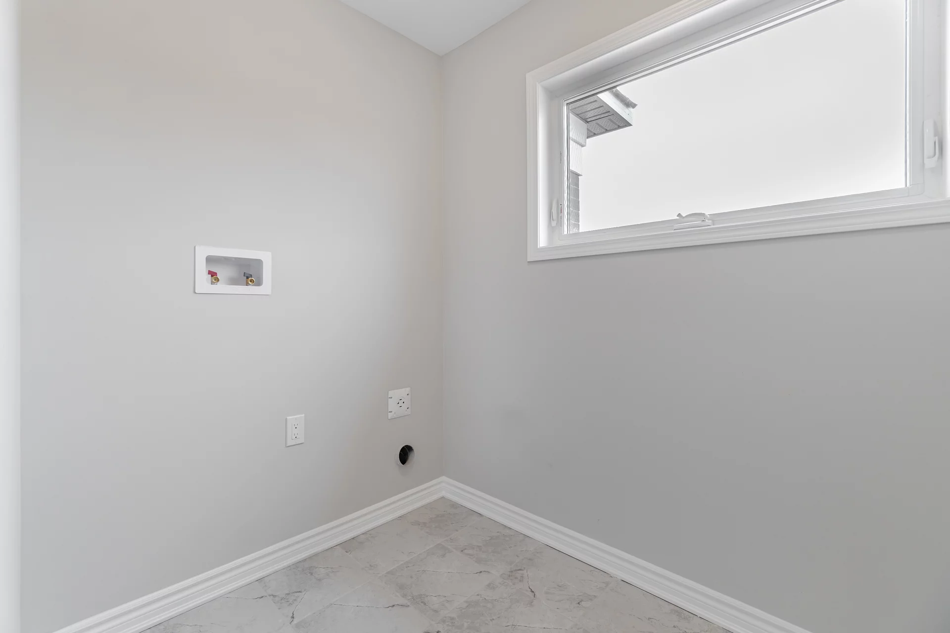 2 Sitler Street, Kitchener - photo 30