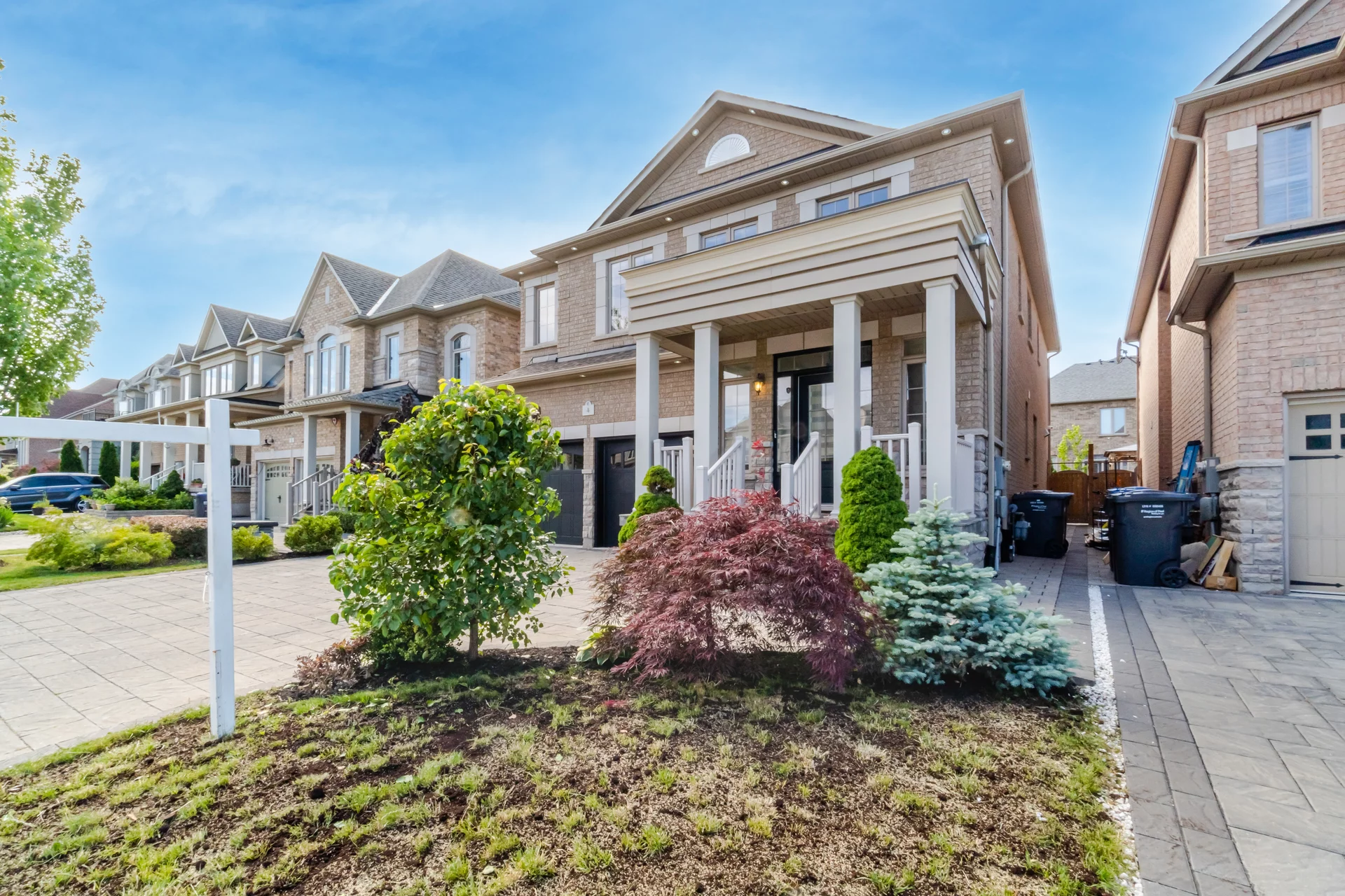 2731457