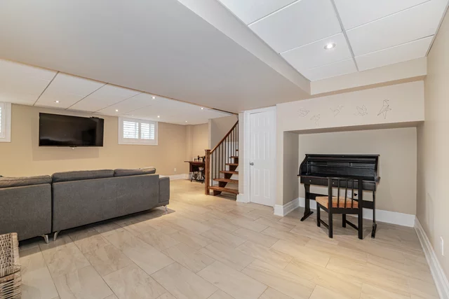 103 Springbank Crescent, Kitchener - photo 37