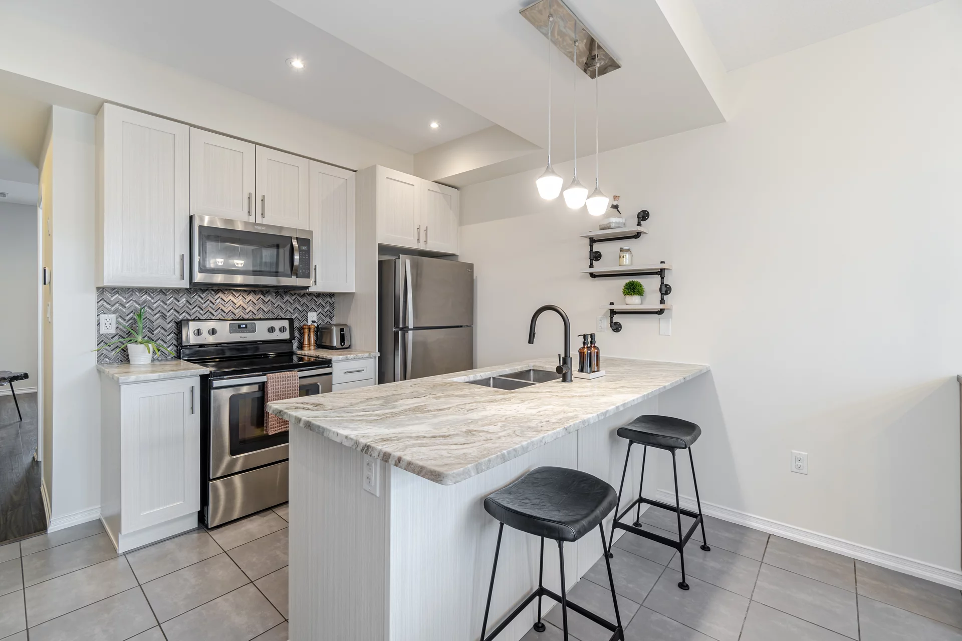 5056 Serena Drive, Beamsville - photo 10