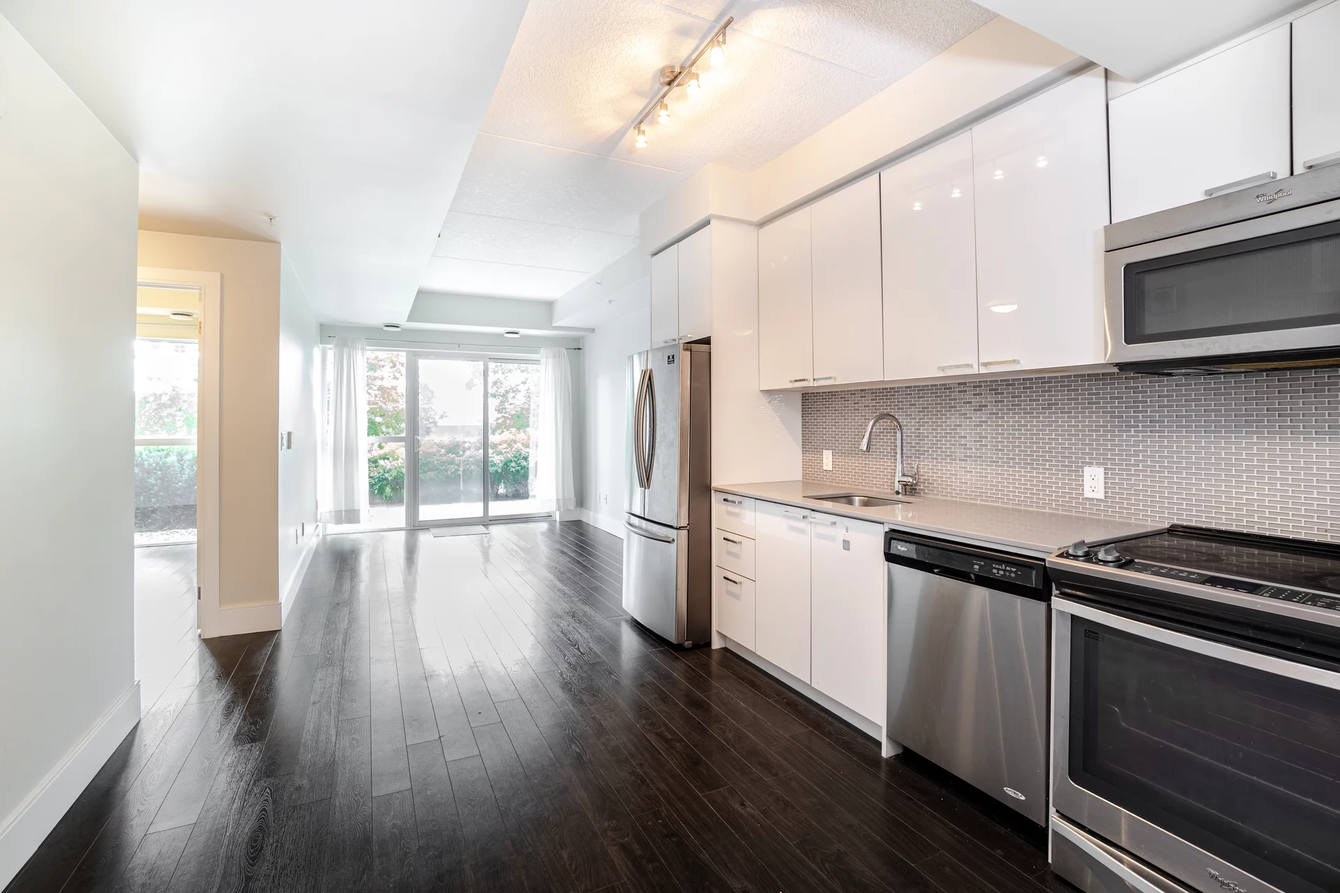 #102-155 St Leger Street, Kitchener - photo 9