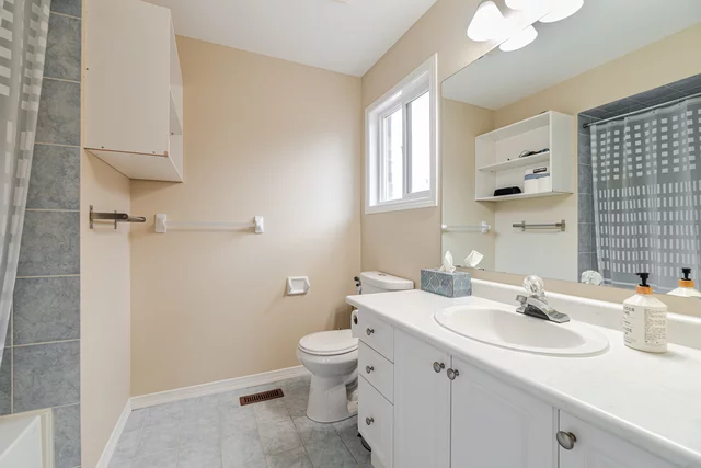 10 Reynolds Avenue, Brampton - photo 31