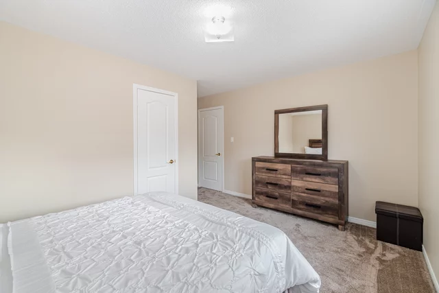 10 Reynolds Avenue, Brampton - photo 35