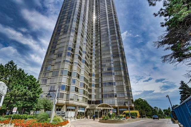 #3703-1 Palace Pier Court, Etobicoke - photo 4