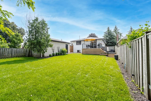 281 Queen Street East, Halton Hills - photo 42