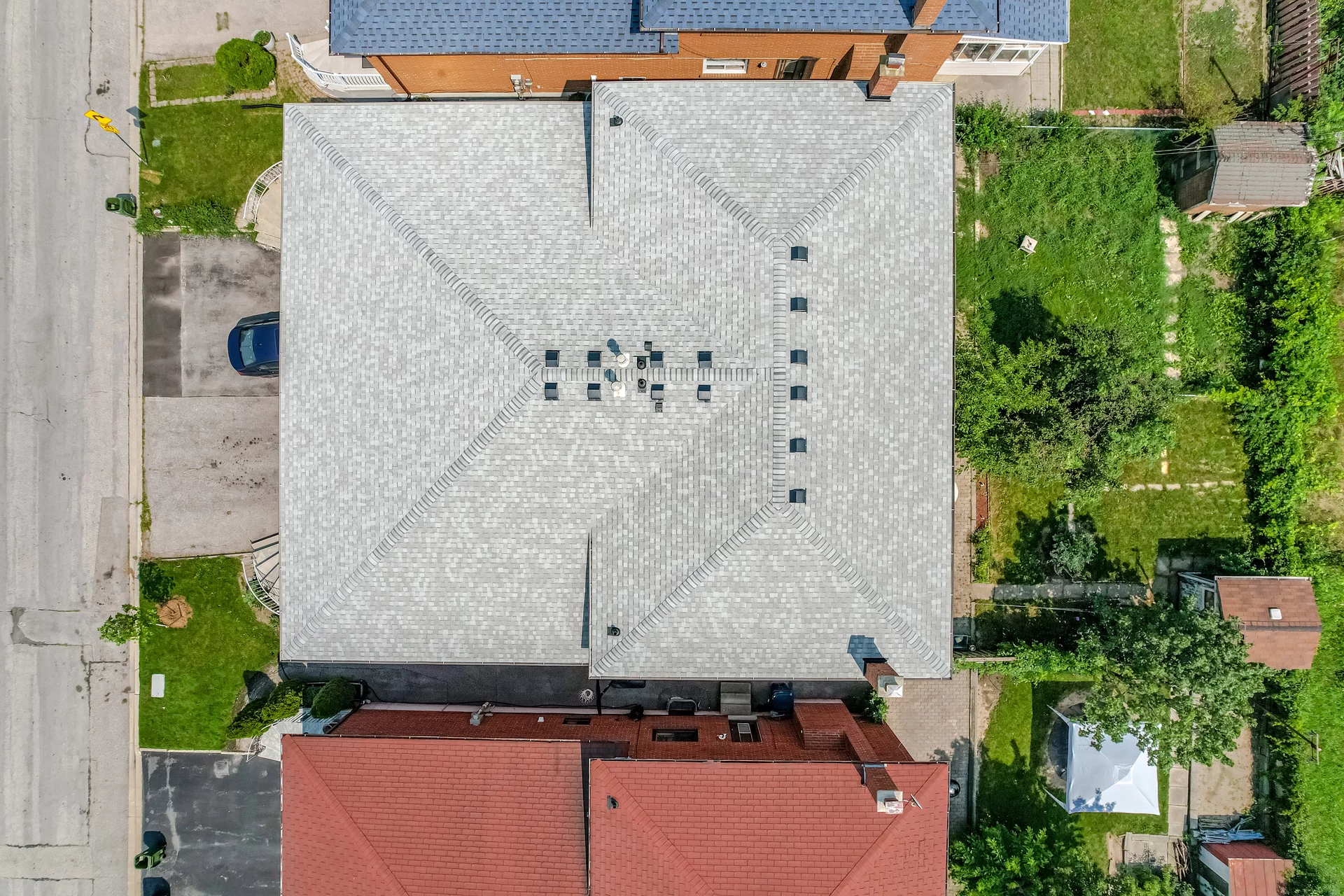2759340