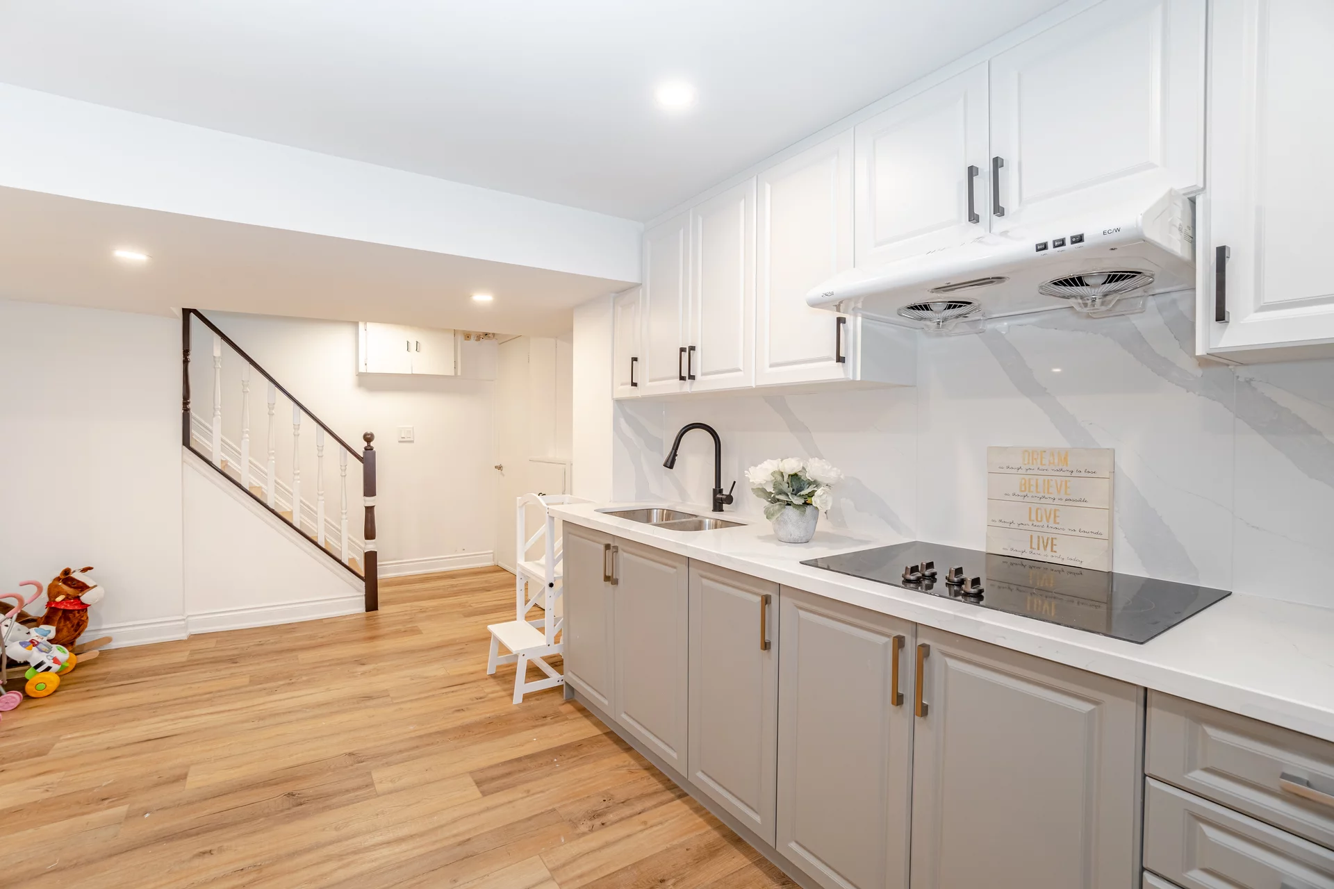 16 Sandmere Avenue, Brampton - photo 34