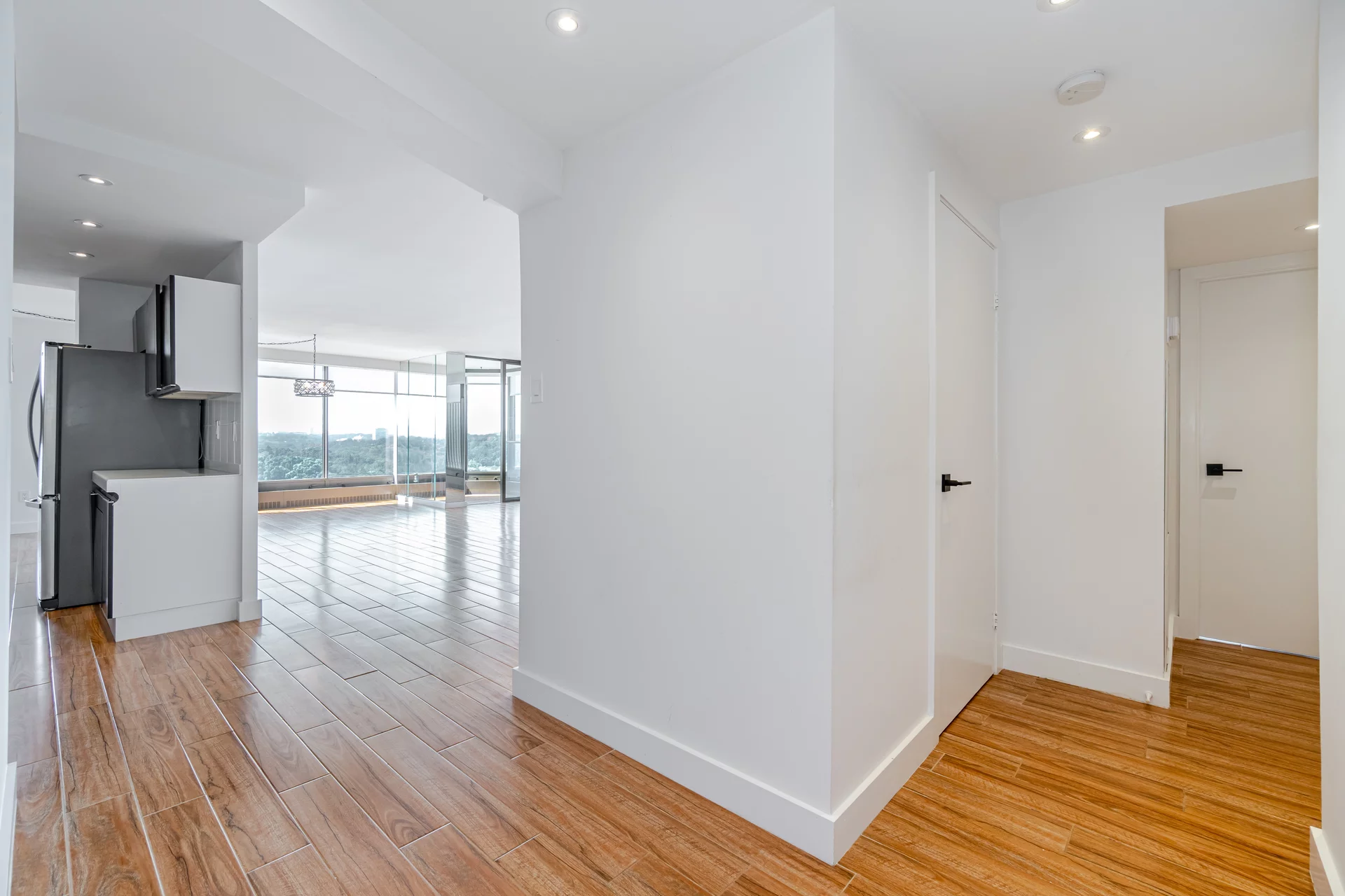 #1910-2045 Lake Shore Boulevard West, Etobicoke - photo 10