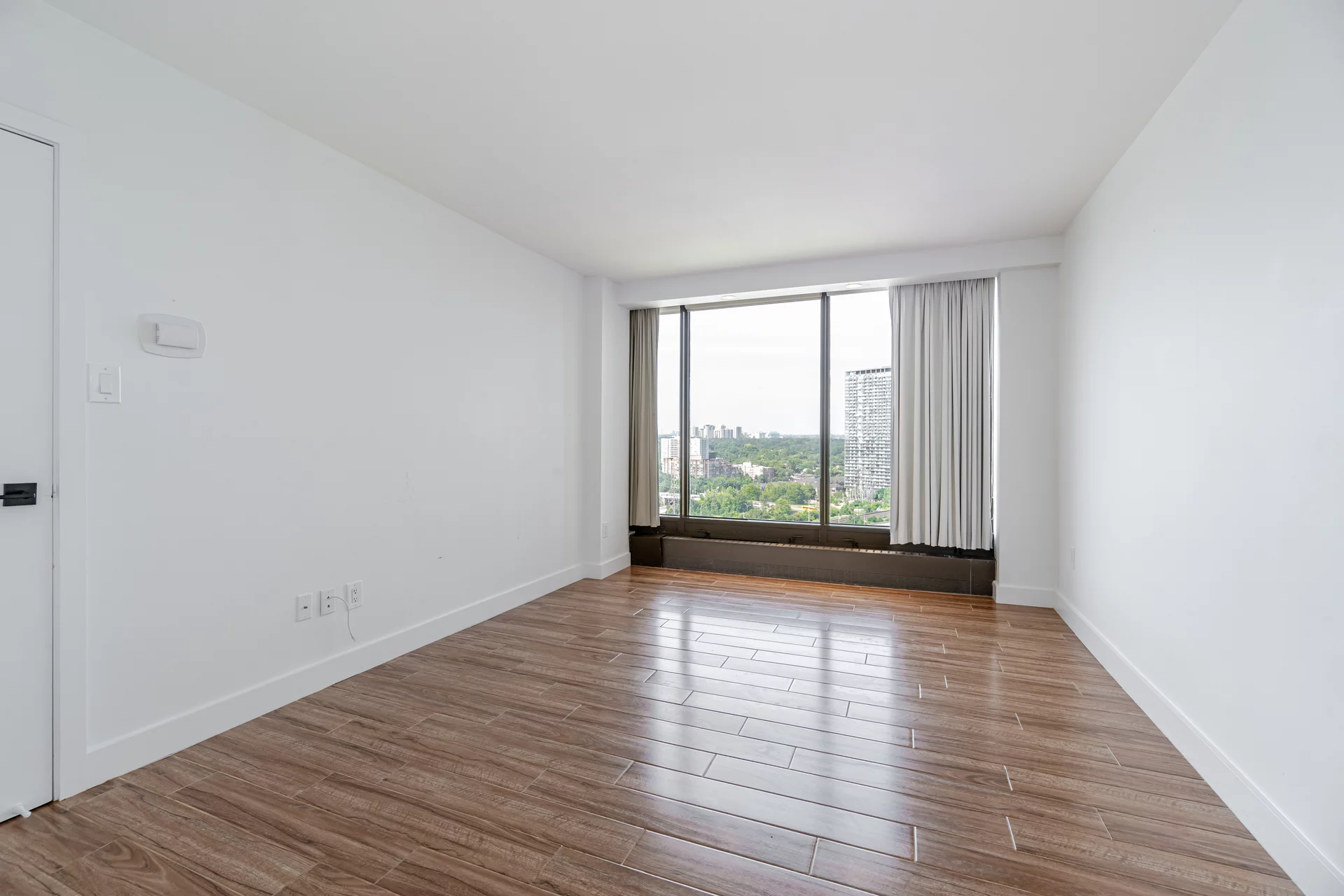 #1910-2045 Lake Shore Boulevard West, Etobicoke - photo 32