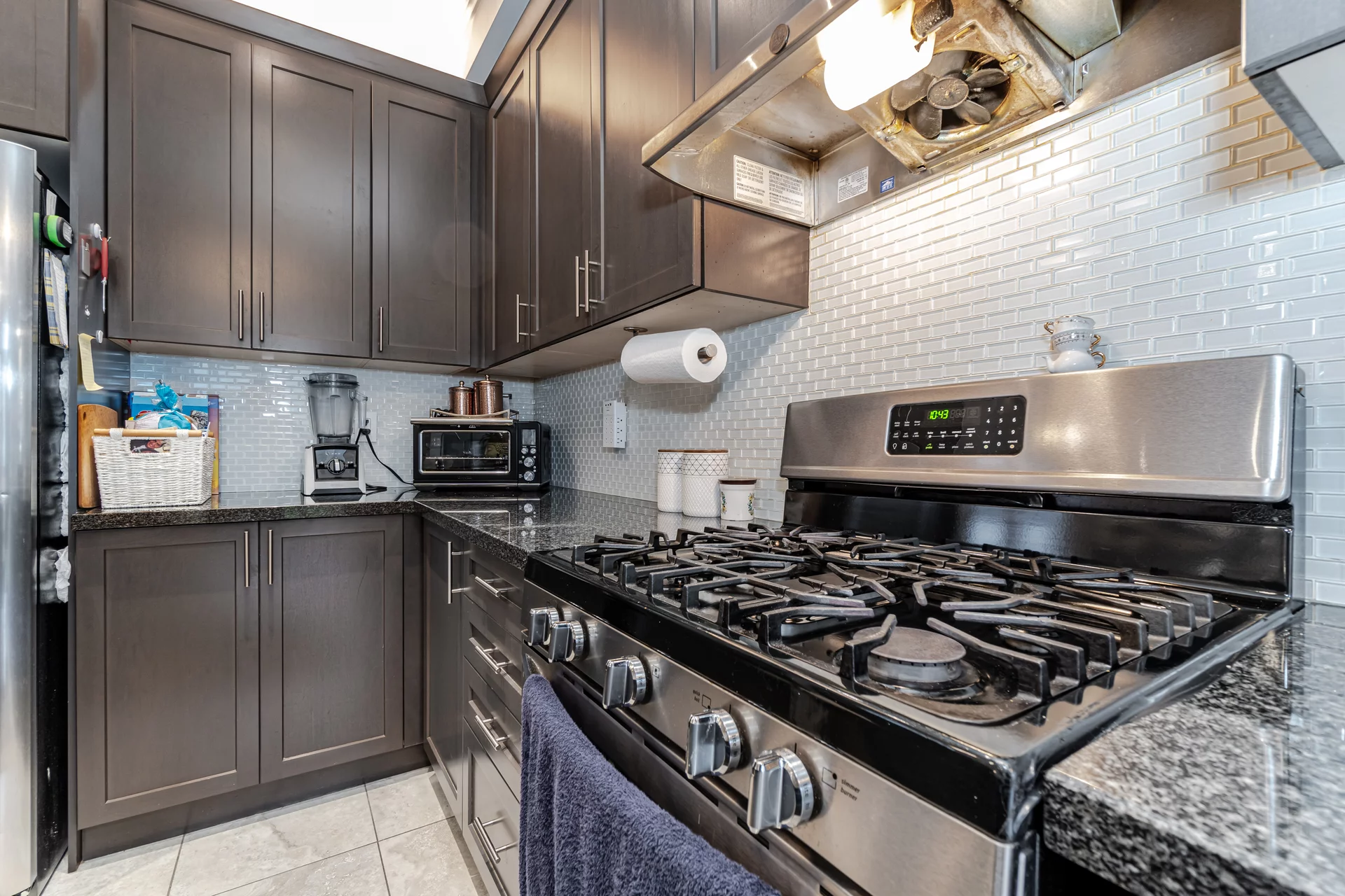 18 Isle Royal Terrace, Brampton - photo 15
