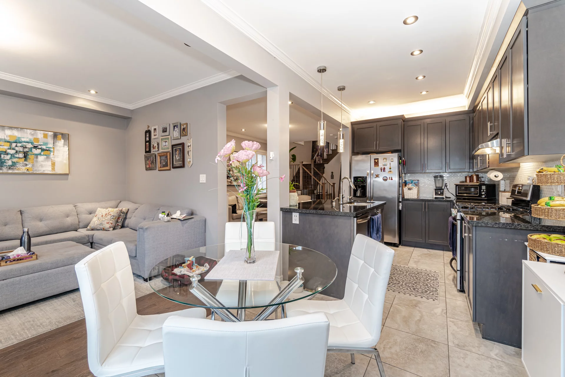 18 Isle Royal Terrace, Brampton - photo 17
