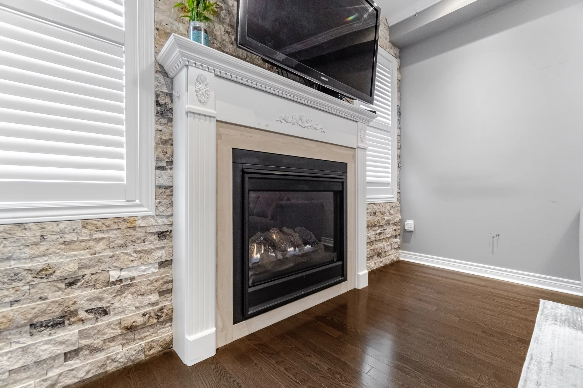 18 Isle Royal Terrace, Brampton - photo 21