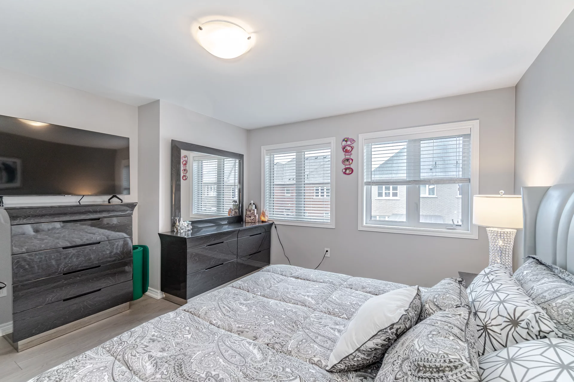 18 Isle Royal Terrace, Brampton - photo 27