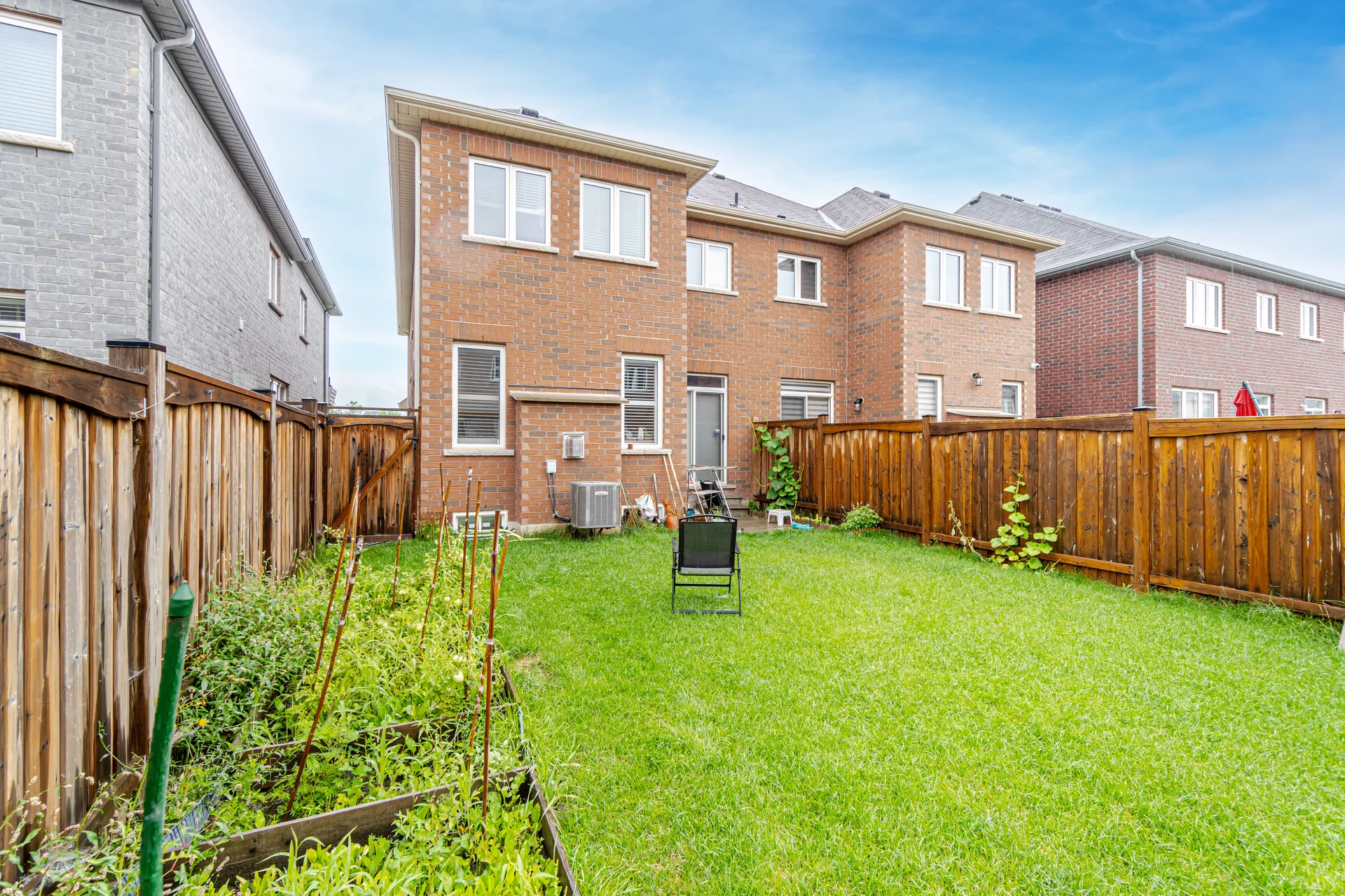 18 Isle Royal Terrace, Brampton - photo 53