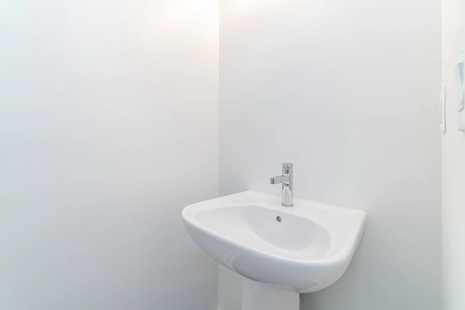 2768939