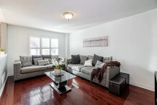 25 Mowat Crescent, Georgetown - photo 22