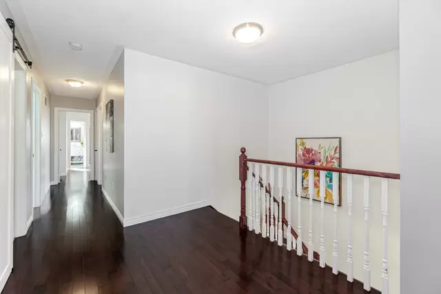 25 Mowat Crescent, Georgetown - photo 38