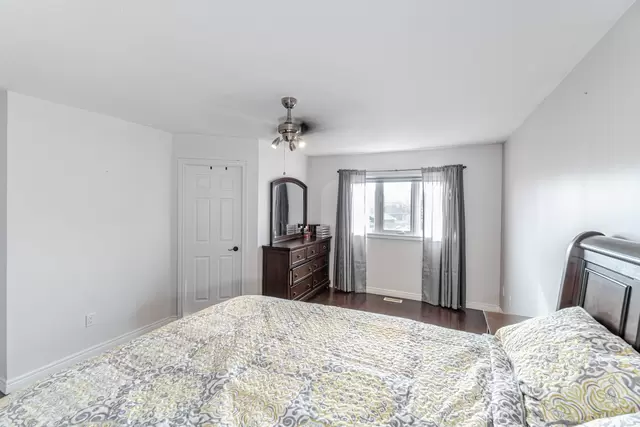 25 Mowat Crescent, Georgetown - photo 41