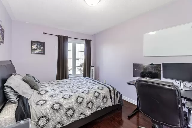 25 Mowat Crescent, Georgetown - photo 46