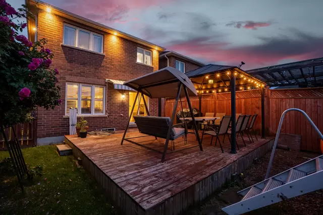 25 Mowat Crescent, Georgetown - photo 81