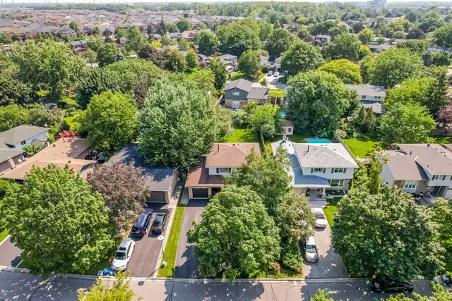 888 Maple Avenue, Milton - photo 2