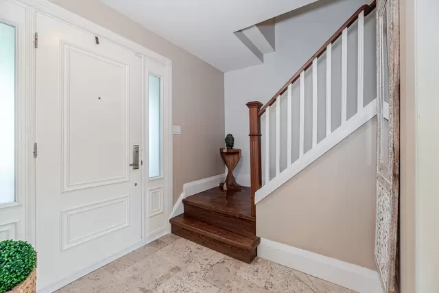 888 Maple Avenue, Milton - photo 40