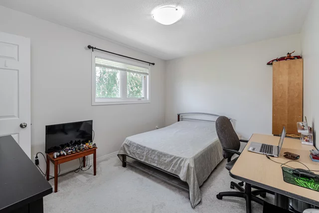 10 Hepburn Crescent, Georgetown - photo 32