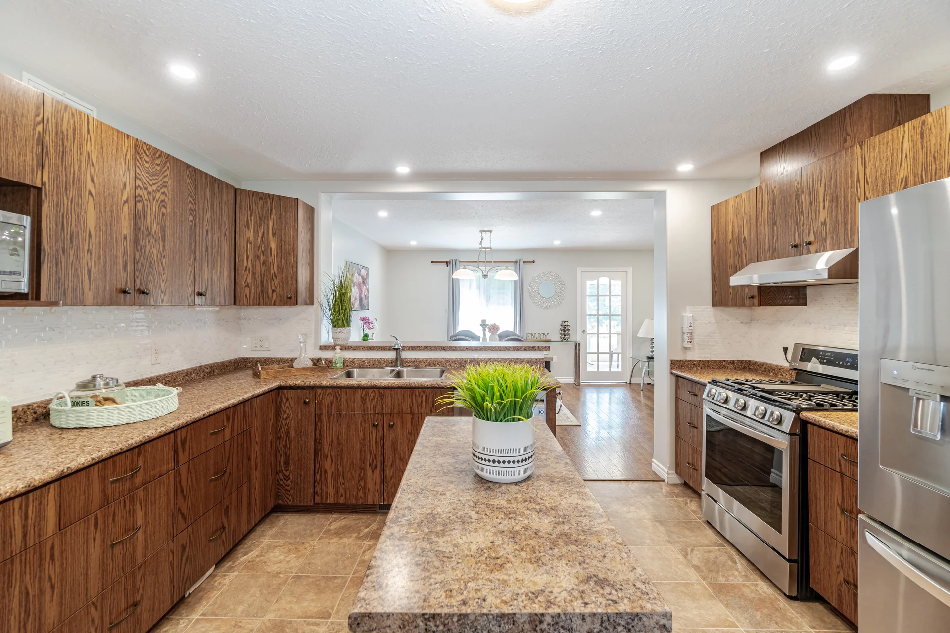 18 Spruce Street, Hillsburgh - photo 26