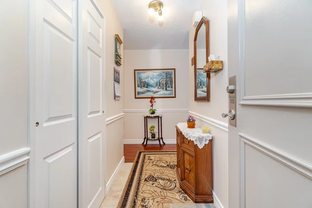 #105-1300 Mississauga Valley Boulevard, Mississauga - photo 7