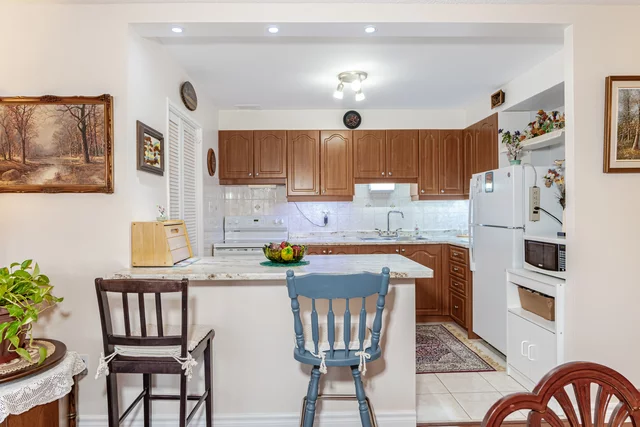 #105-1300 Mississauga Valley Boulevard, Mississauga - photo 9