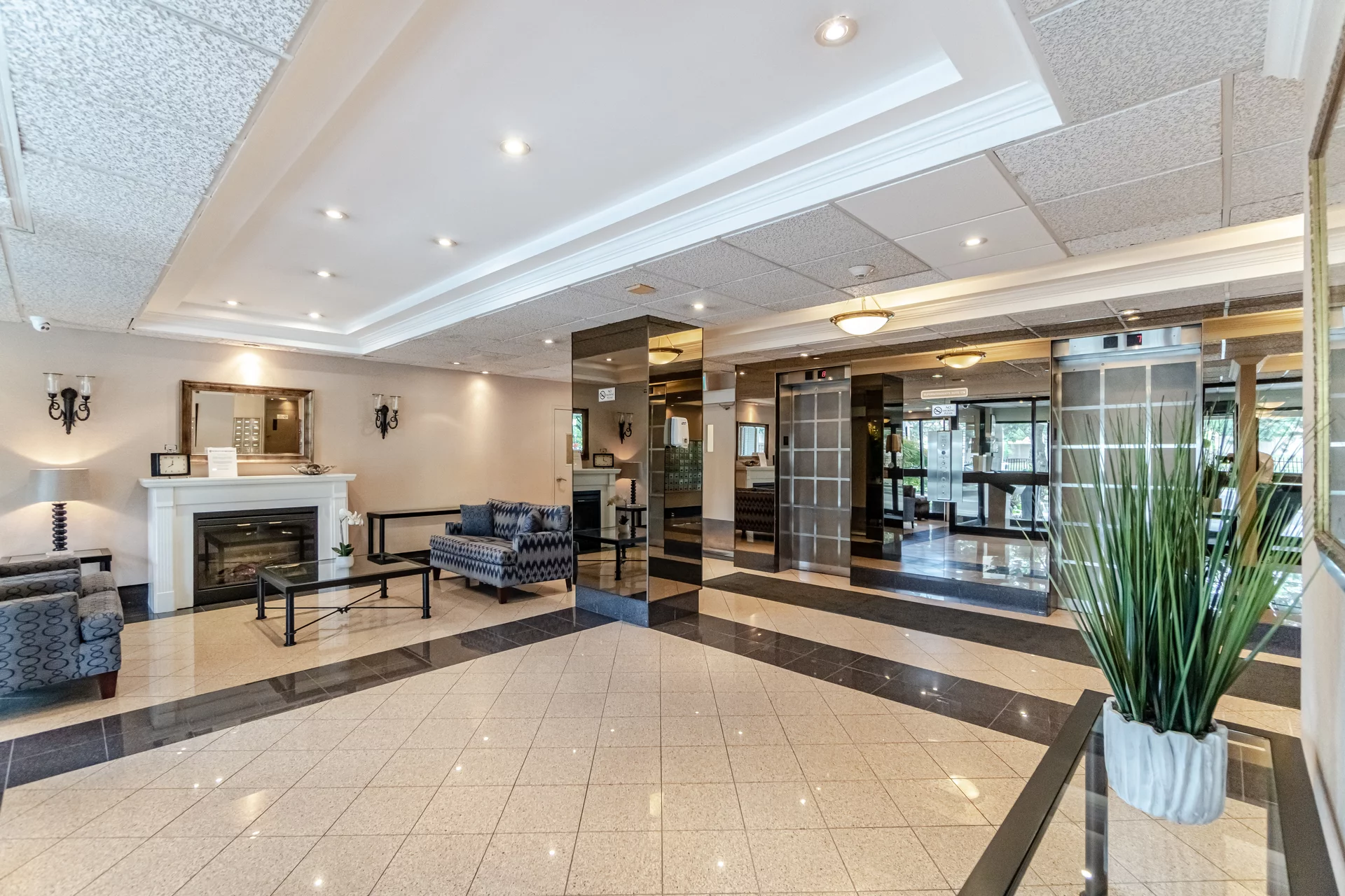#105-1300 Mississauga Valley Boulevard, Mississauga - photo 4