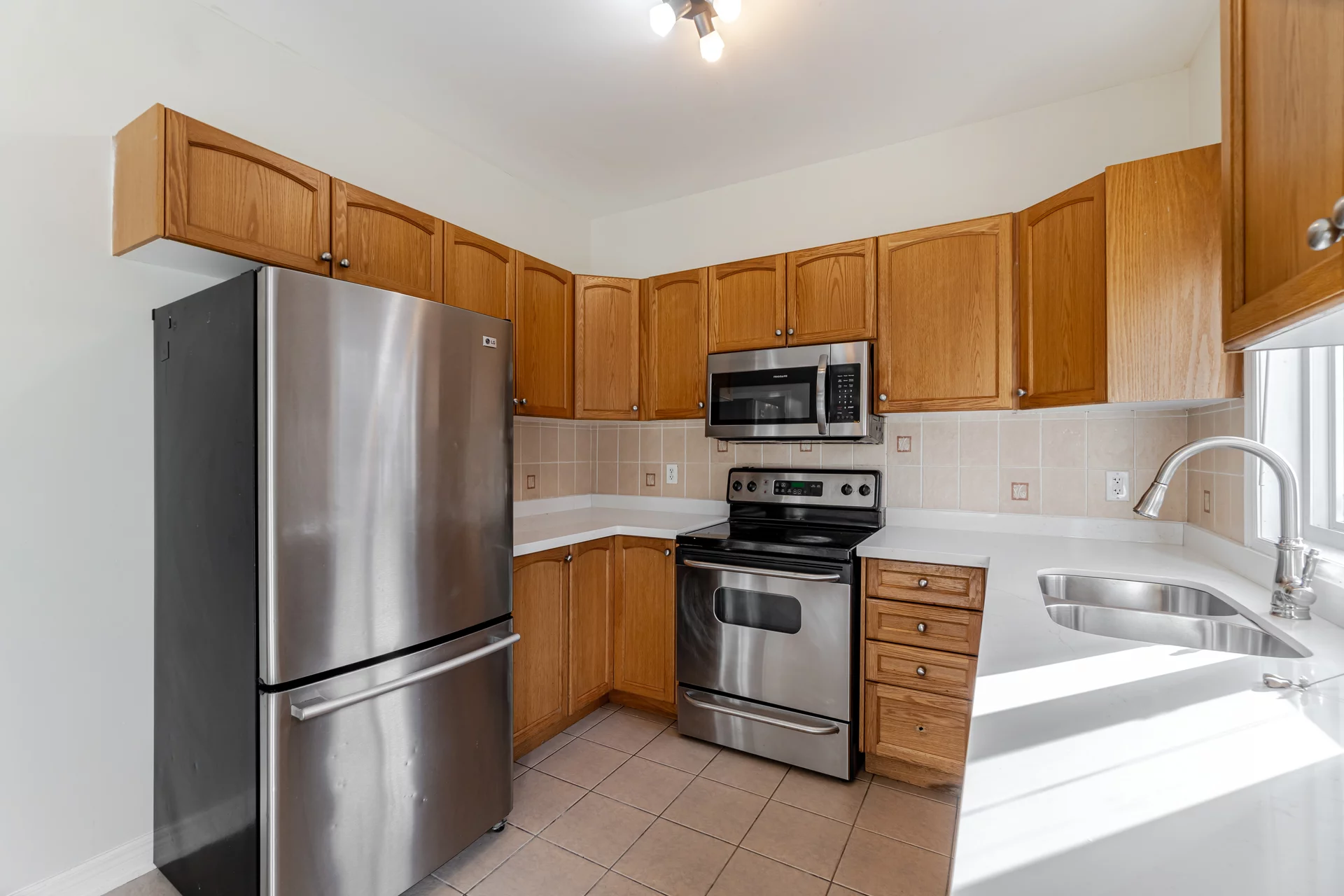 1015 Eager Road, Milton - photo 16