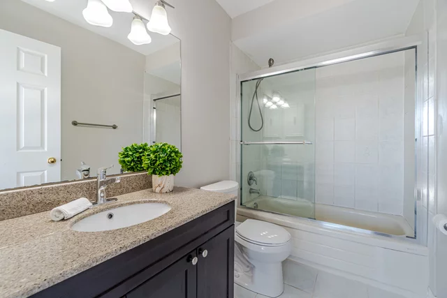 13 Nuffield Street, Brampton - photo 32
