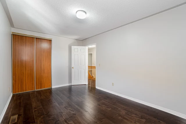 13 Nuffield Street, Brampton - photo 38
