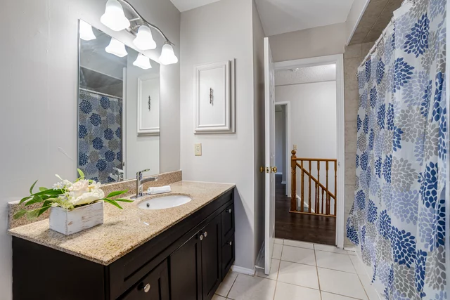 13 Nuffield Street, Brampton - photo 42