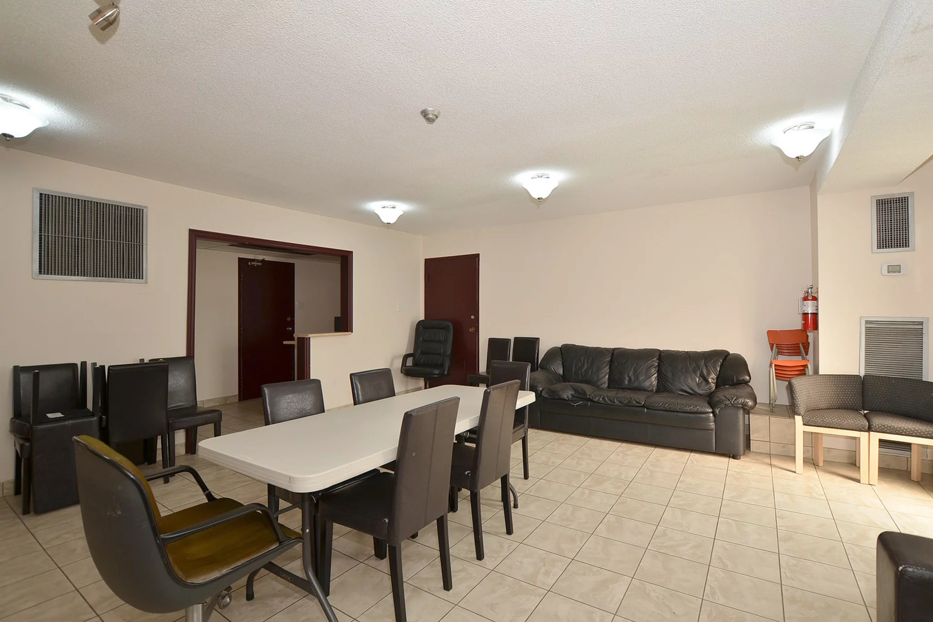 2816717