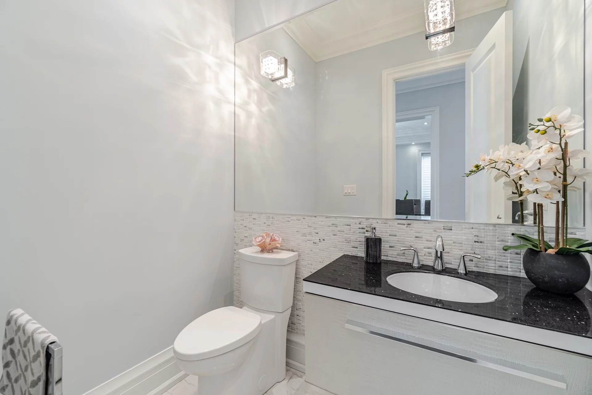 35 Burnelm Drive, Etobicoke - photo 24