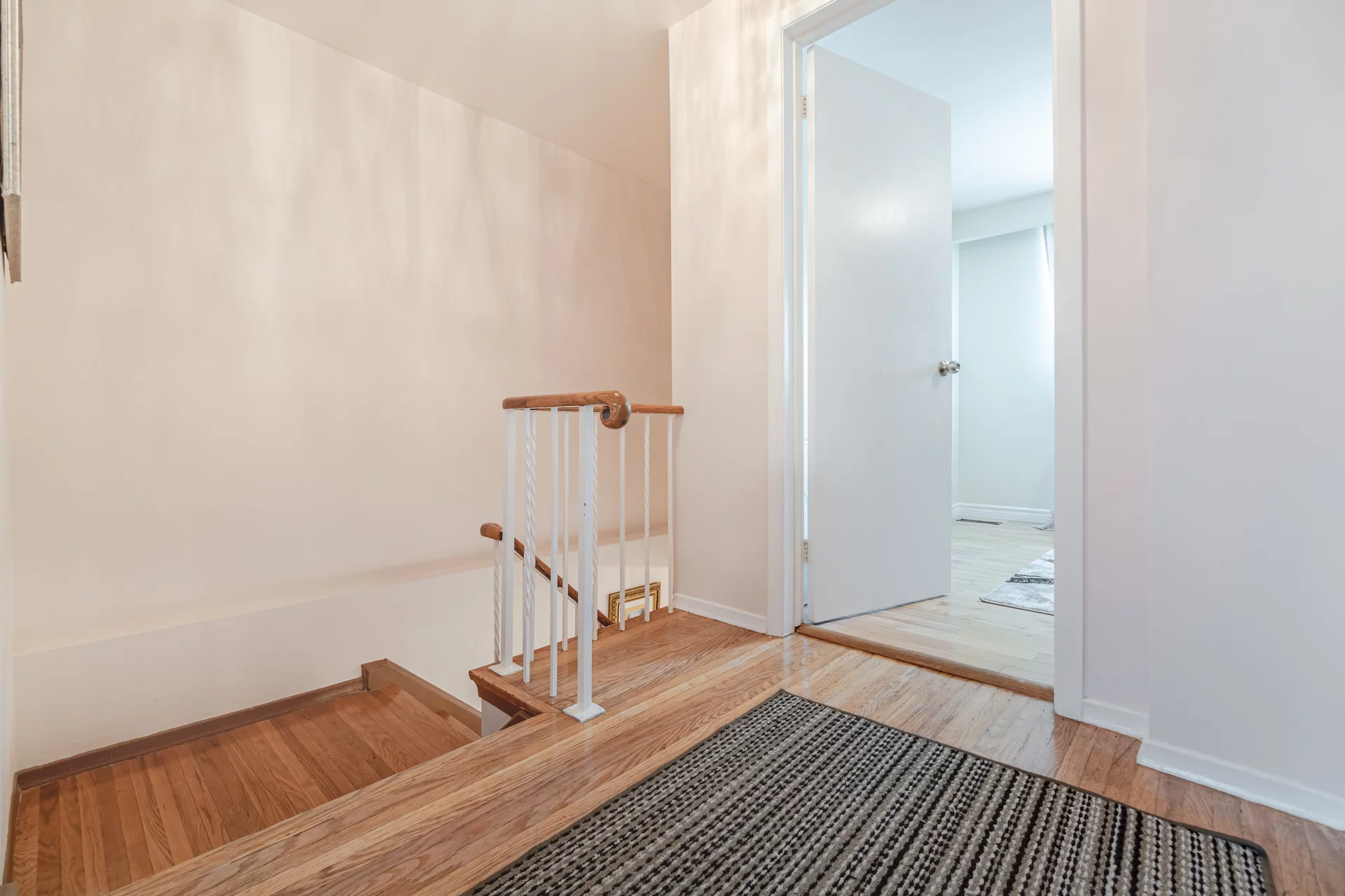 537 Lana Terrace, Mississauga - photo 15