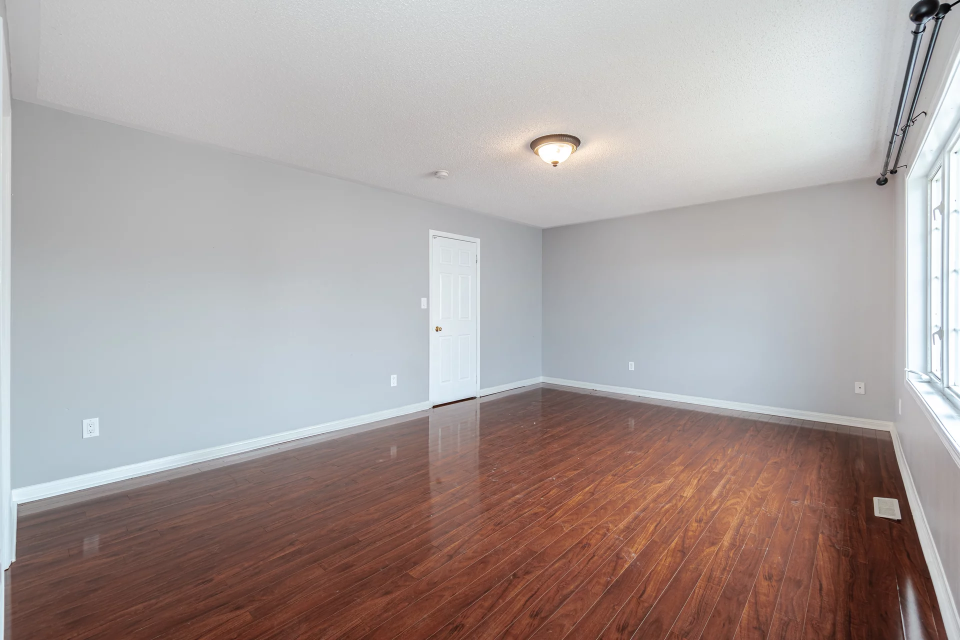 2821902