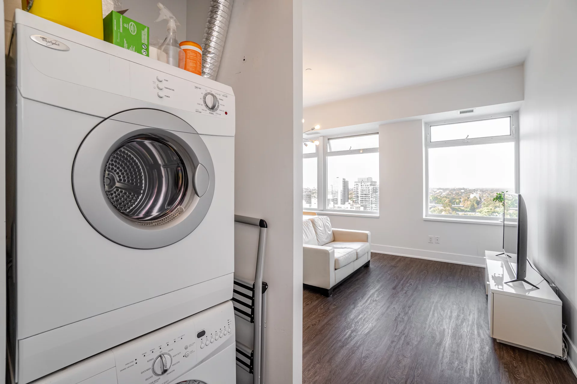 2824986