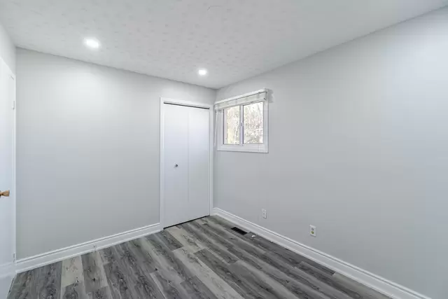 70 Greystone Crescent, Georgetown - photo 30