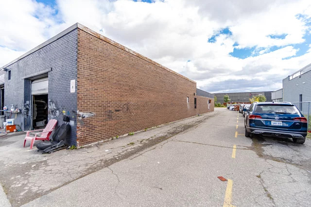 26 Bramsteele Road, Brampton - photo 18