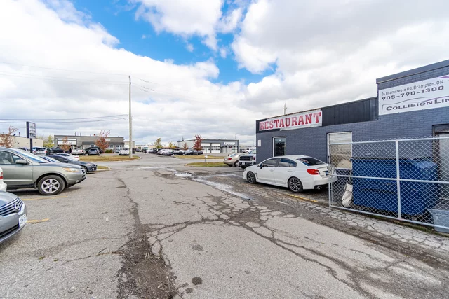 26 Bramsteele Road, Brampton - photo 24