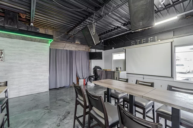 26 Bramsteele Road, Brampton - photo 88