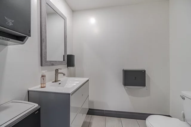 26 Bramsteele Road, Brampton - photo 89