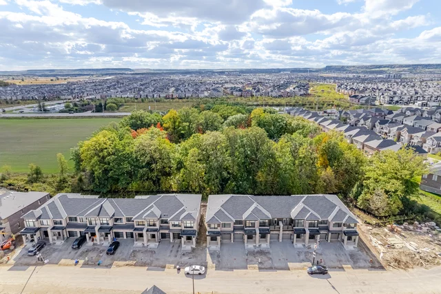 1440 Rose Way, Milton - photo 2
