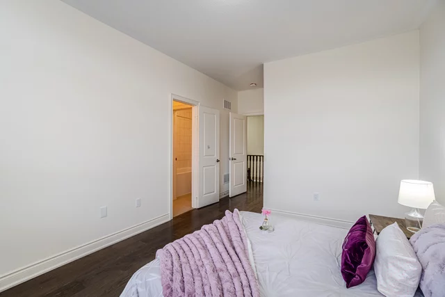 36 Sealey Avenue, Hamilton - photo 53