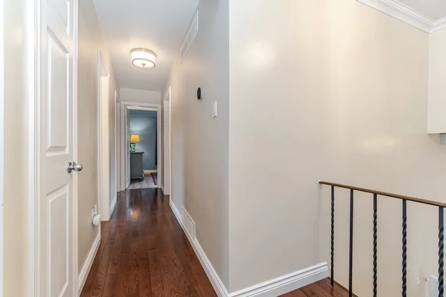 2455 Exeter Crescent, Burlington - photo 19